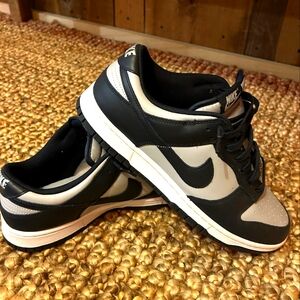 Nike Dunk Georgetown low gray & blue size 11